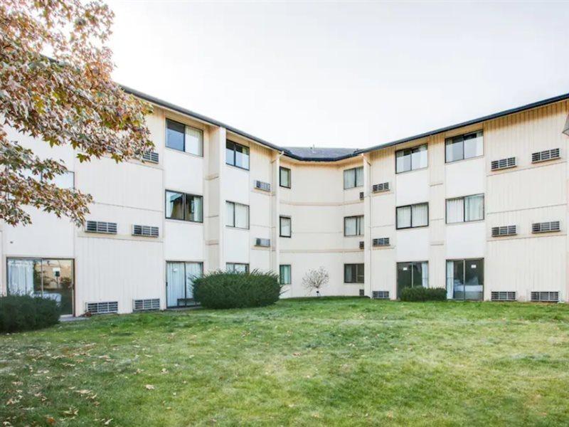 Oyo Hotel Spokane North ภายนอก รูปภาพ