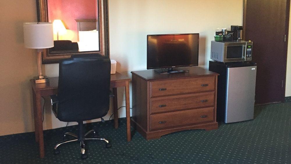 Oyo Hotel Spokane North ภายนอก รูปภาพ